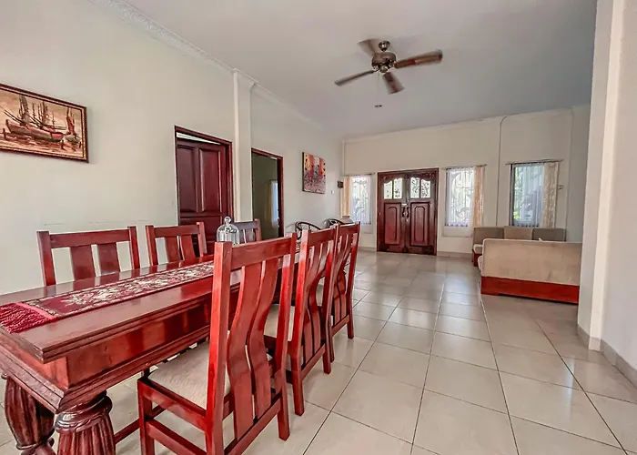 Guest house Tentram 3*